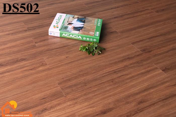 Sàn gỗ Acacia DS 502 cốt xanh 12mm