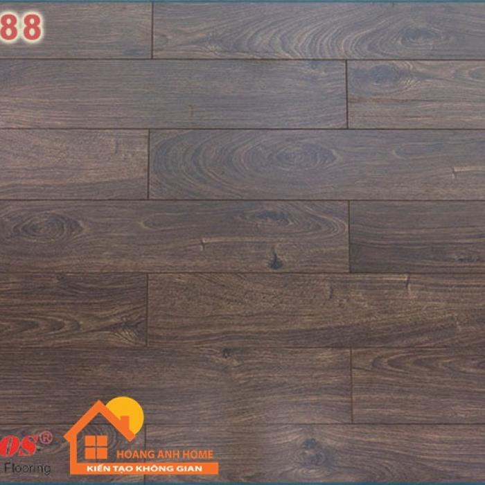 Sàn gỗ Kosmos 12mm KB1888